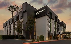 Courtyard By Marriott San Jose Airport